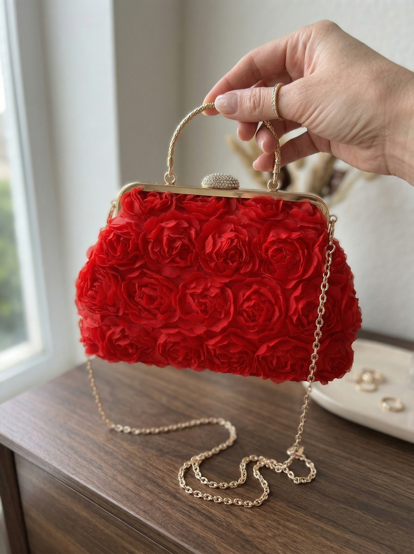 Flora- Bolso de mano elegante