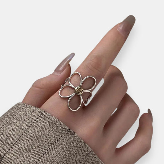 Isabella- Anillo Flor Ajustable de Plata Elegante
