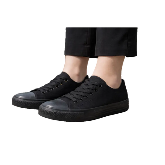Carlos- Zapatilla deportiva de lona para hombre con puntera negra