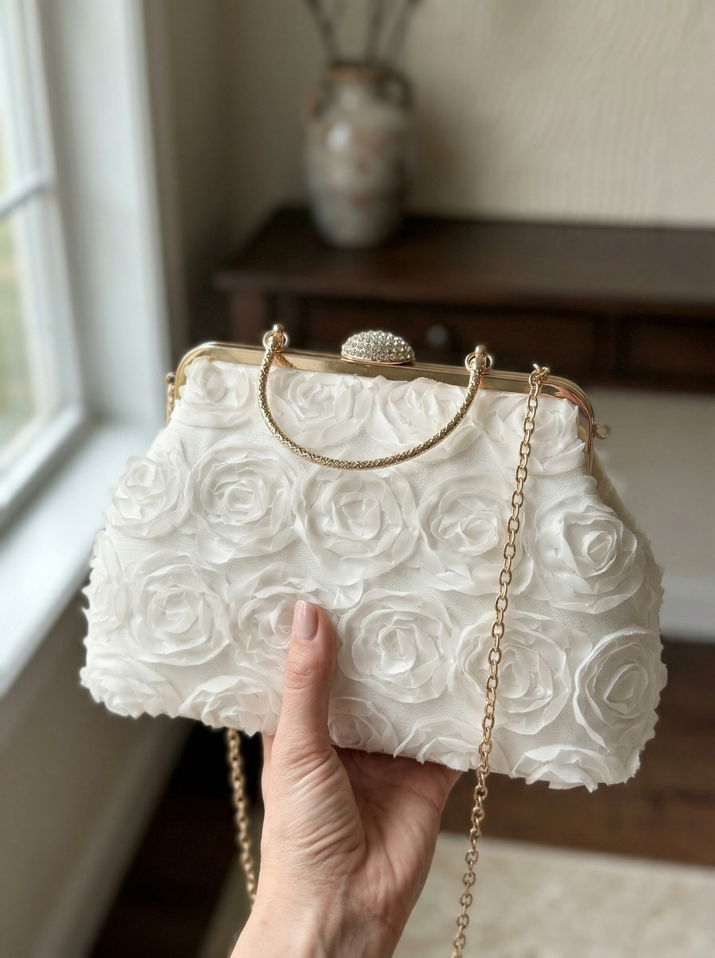 Flora- Bolso de mano elegante